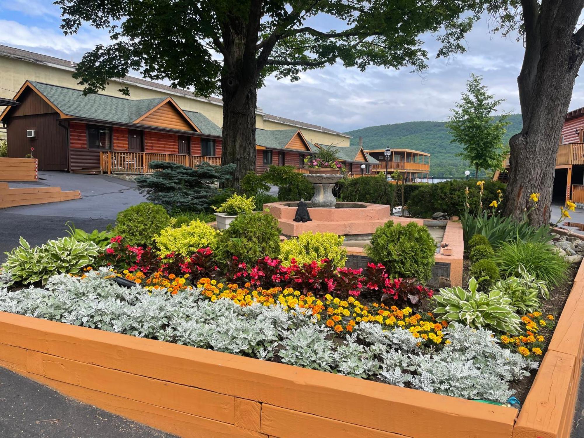 Lake Crest Inn Lake George Eksteriør billede