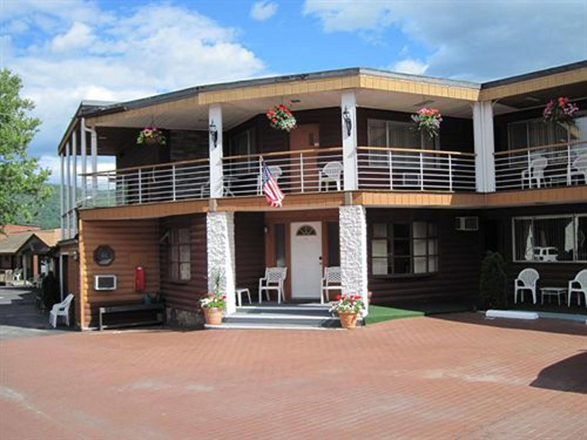 Lake Crest Inn Lake George Eksteriør billede